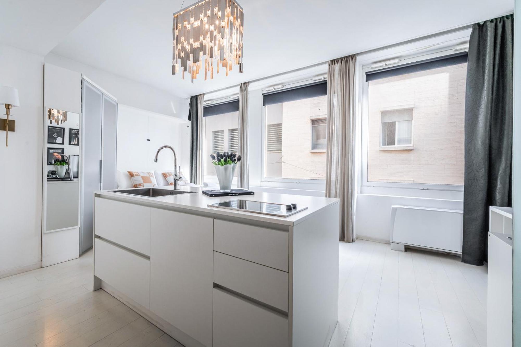 The Boutique Houses - Iconic Suite In Galleria Duomo With Private Parking Mailand Exterior foto